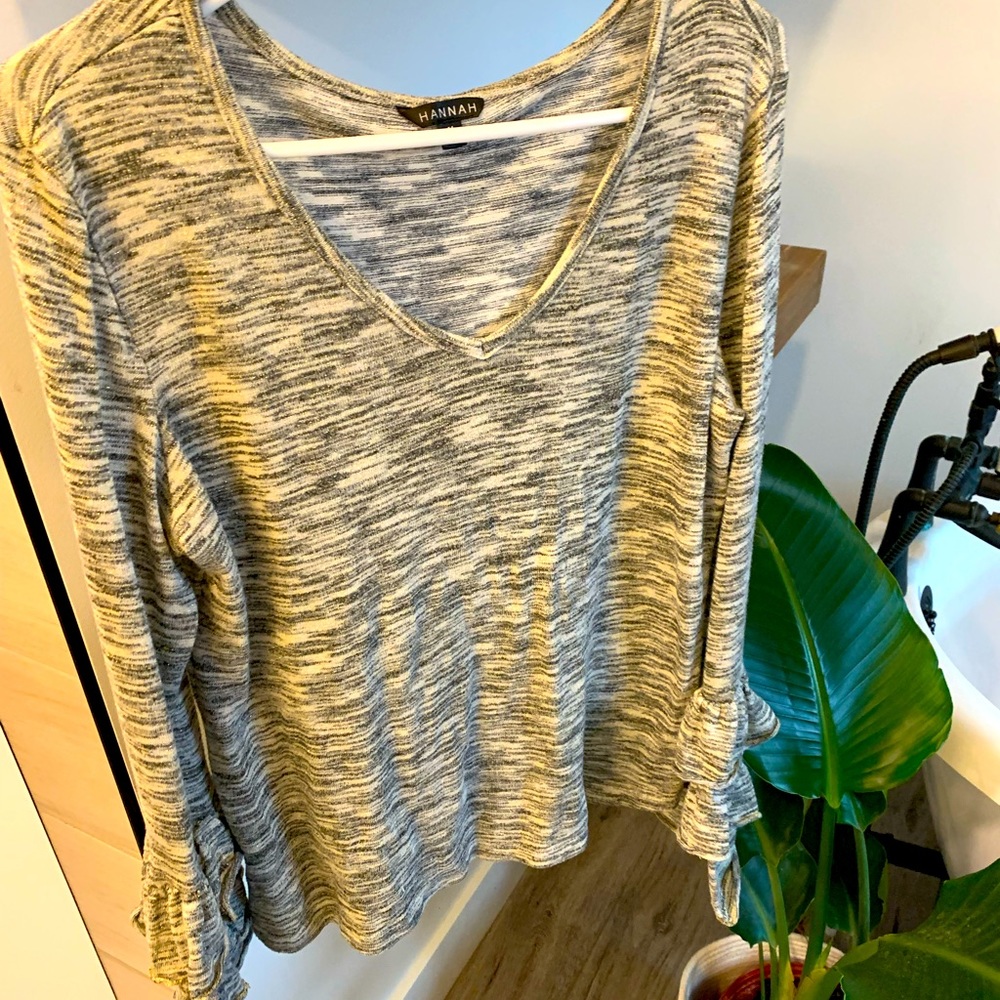 Pullover top